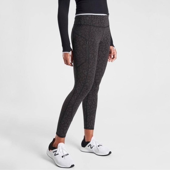 Athleta Pants - Athleta Rainier Reflective Leggings Lund Black Gray Printed Size XS Petite Women